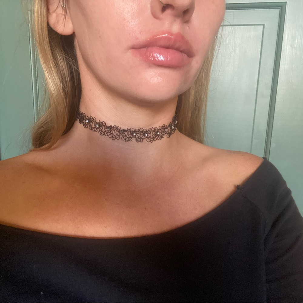 Elegant Black Choker Necklace